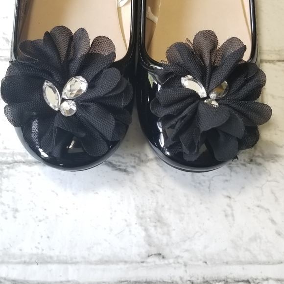Children's Place Patent Black Flats Size 12 - Picture 3 of 9